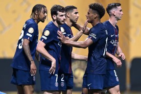 冲刺阶段体能课后，巴黎圣日耳曼临场应变备战欧冠，球迷炸锅，临场指挥获称赞的简单介绍-爱游戏网址